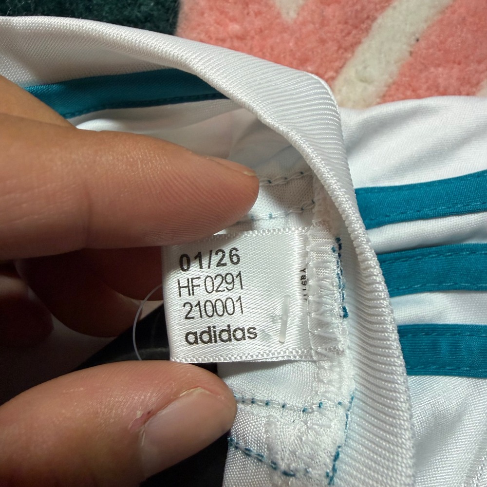 Adidas Real Madrid 2018 UCL Final Kyiv Ronaldo 7 Jersey White Mens Medium - Picture 8 of 11